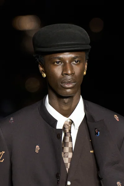 Look 120
